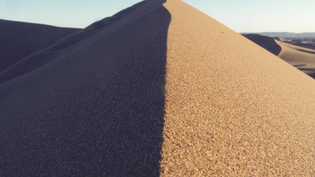 Mautpflicht in Deutschland und Österreich: Der komplette Überblick für LKW und PKW